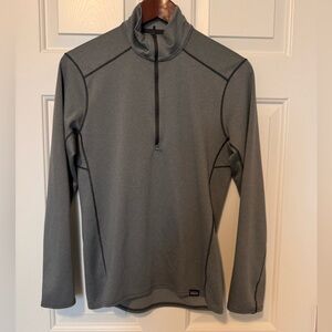 Patagonia Capilene Baselayer Gray Long Sleeve Pullover